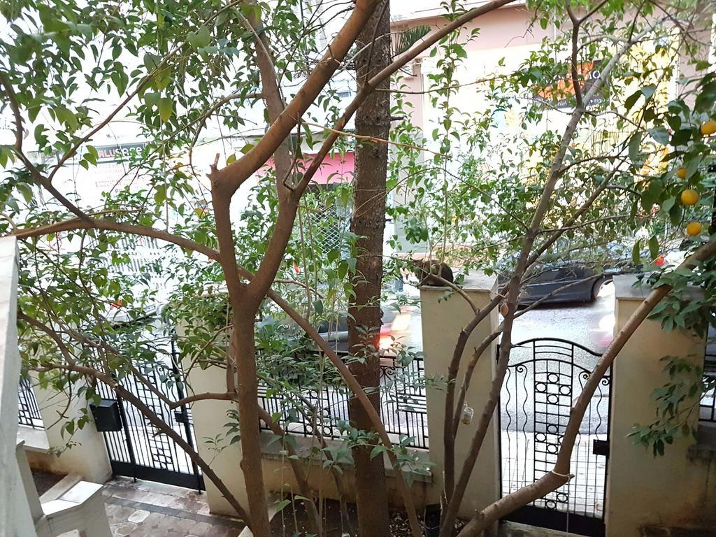 Errathens Aegean Apartment - Athens Center, 5 Bd, 2 Bath Bagian luar foto