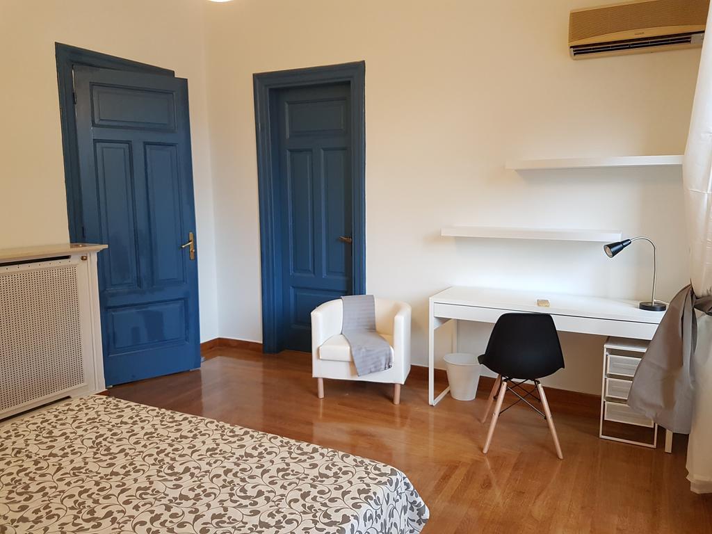 Errathens Aegean Apartment - Athens Center, 5 Bd, 2 Bath Bagian luar foto