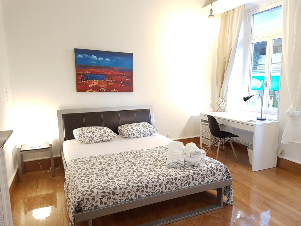 Errathens Aegean Apartment - Athens Center, 5 Bd, 2 Bath Bagian luar foto